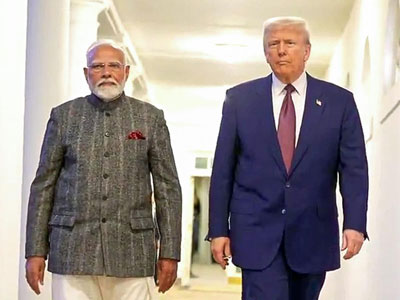 American President Trump with Indian Prime Minister Narendra Modi ?>