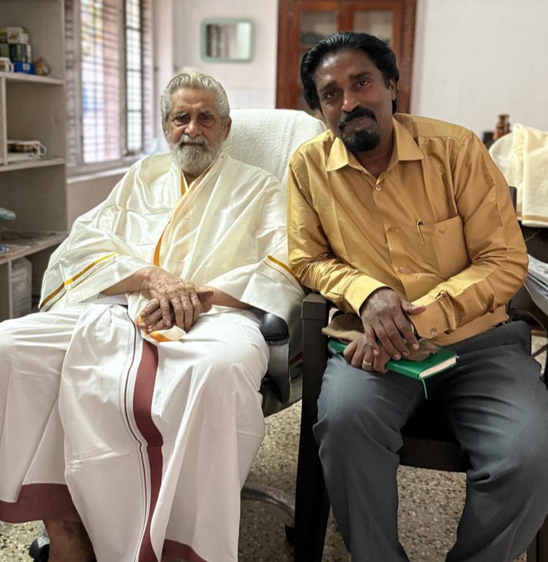 Secretary General visited Legendary Indian Actor Padma Shri Madhu at his residence in Thiruvanan